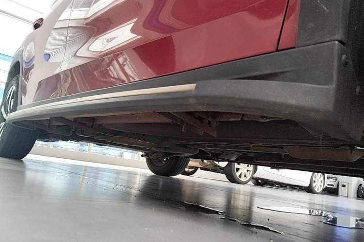Used Citroen C3-XR 2015 1.6L Automatic Pioneer Model Right Side Sill