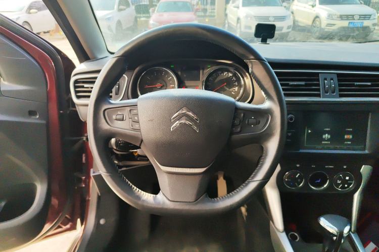 Used Citroen C3-XR 2015 1.6L Automatic Smart Version Steering Wheel