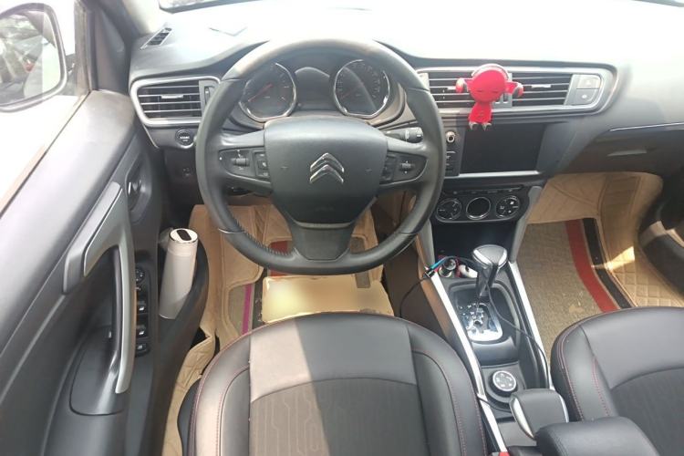 Used Citroen C3-XR 2015 1.6THP Automatic Smart Model Steering Wheel