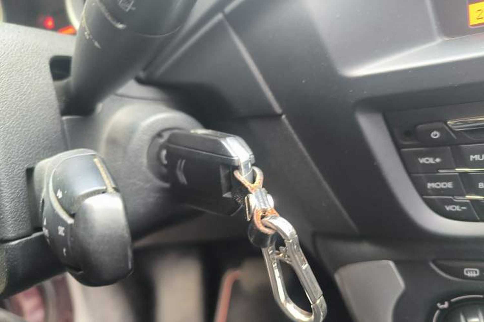 Used Citroen C3-XR 2015 1.6L Automatic Fashion Model Vehicle Key