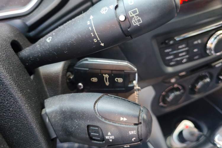 Used Citroen C3-XR 2015 1.6L Automatic Fashion Model Vehicle Key