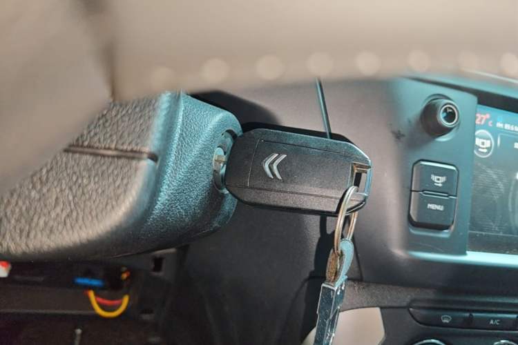 Used Citroen C3-XR 2015 1.6THP Automatic Pioneer Model Vehicle Key