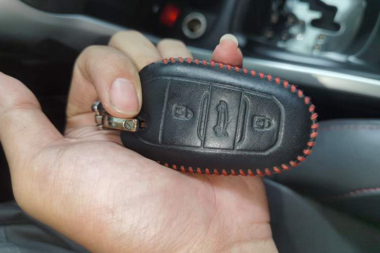 Used Citroen C3-XR 2015 1.6THP Automatic Smart Model Vehicle Key