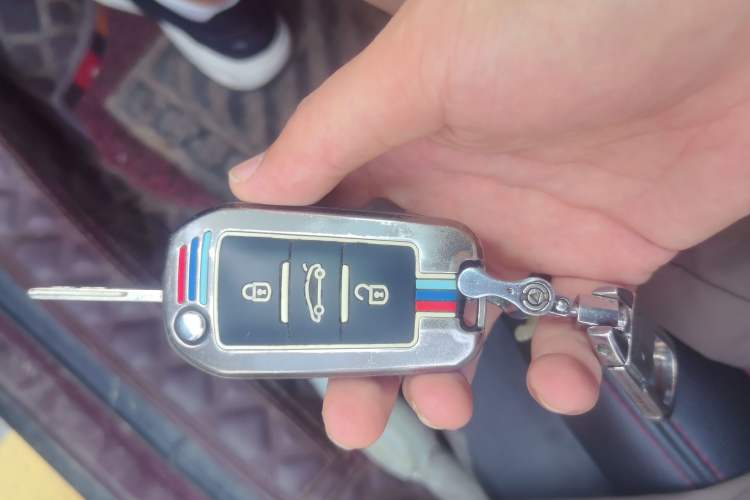 Used Citroen C3-XR 2015 1.6L Manual Pioneer Model Vehicle Key