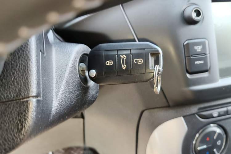 Used Citroen C3-XR 2015 1.6L Automatic Pioneer Model Vehicle Key