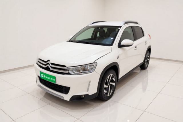 Używany Citroen C3-XR 2015 1.6L Automatic Pioneer Model
