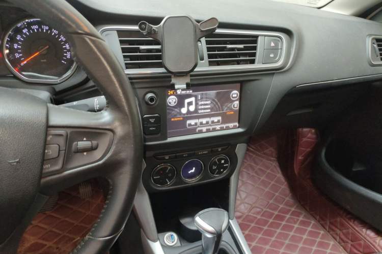Used Citroen C3-XR 2015 1.6L Automatic Pioneer Model Audio And AC Panel