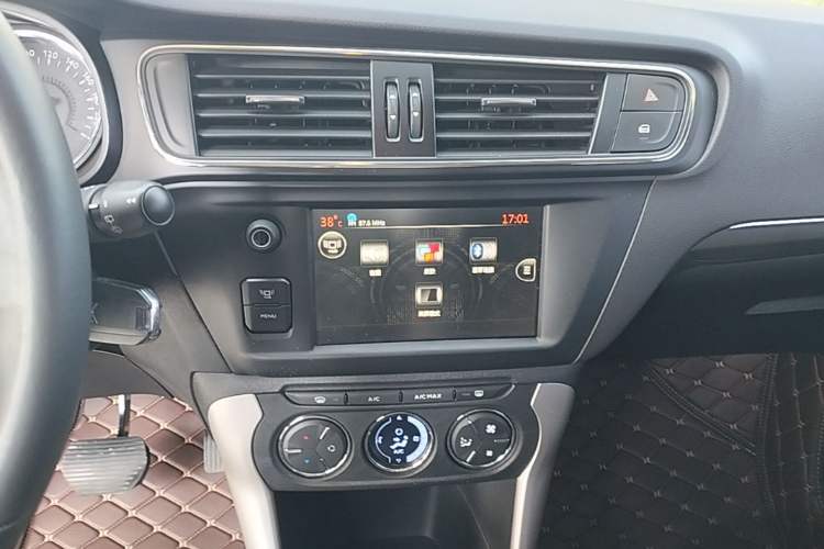 Used Citroen C3-XR 2015 1.6L Automatic Pioneer Model Audio And AC Panel