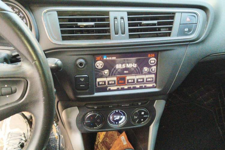 Used Citroen C3-XR 2015 1.6L Automatic Pioneer Model Audio And AC Panel