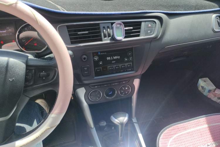 Used Citroen C3-XR 2015 1.6L Automatic Pioneer Model Audio And AC Panel