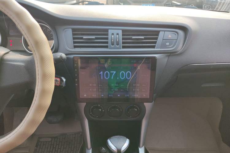 Used Citroen C3-XR 2015 1.6L Automatic Fashion Model Audio And AC Panel
