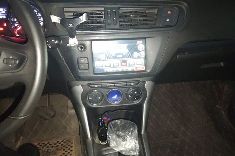 Used Citroen C3-XR 2015 1.6THP Automatic Smart Model Audio And AC Panel
