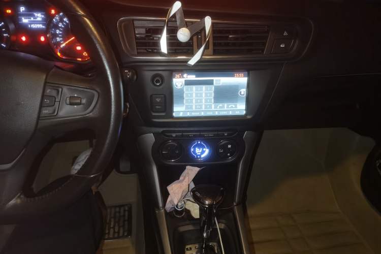 Used Citroen C3-XR 2015 1.6L Automatic Pioneer Model Audio And AC Panel