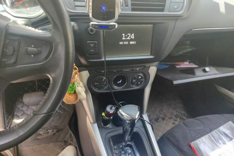 Used Citroen C3-XR 2015 1.6L Automatic Pioneer Model Audio And AC Panel
