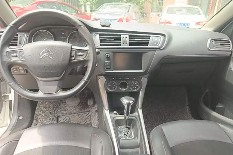 Used Citroen C3-XR 2015 1.6L Automatic Pioneer Model Audio And AC Panel