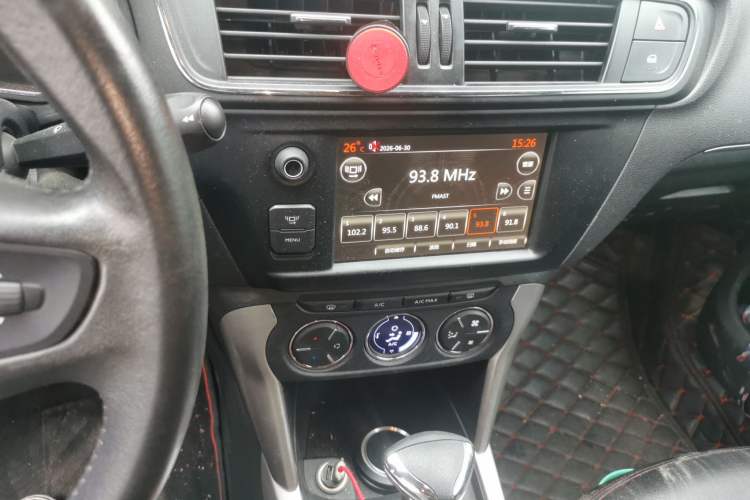 Used Citroen C3-XR 2015 1.6L Automatic Pioneer Model Audio And AC Panel