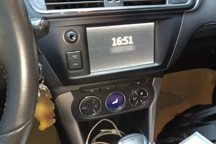Used Citroen C3-XR 2015 1.6L Automatic Pioneer Model Audio And AC Panel