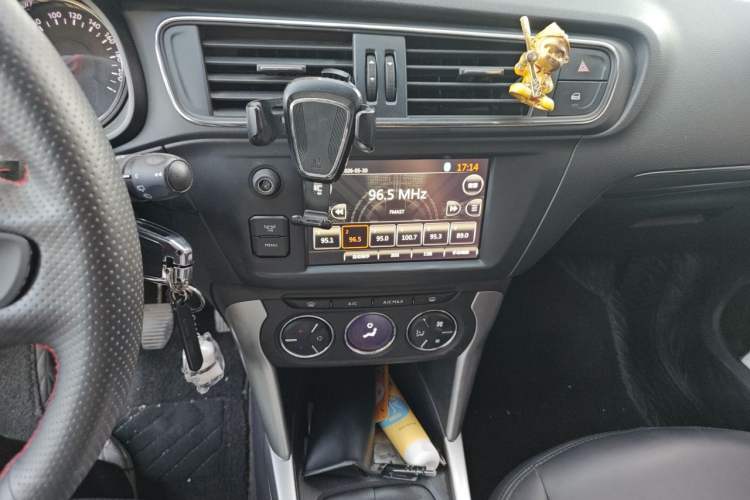 Used Citroen C3-XR 2015 1.6L Manual Pioneer Model Audio And AC Panel