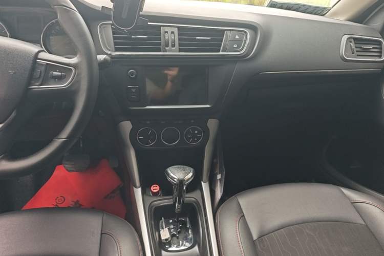 Used Citroen C3-XR 2015 1.6THP Automatic Pioneer Model Audio And AC Panel