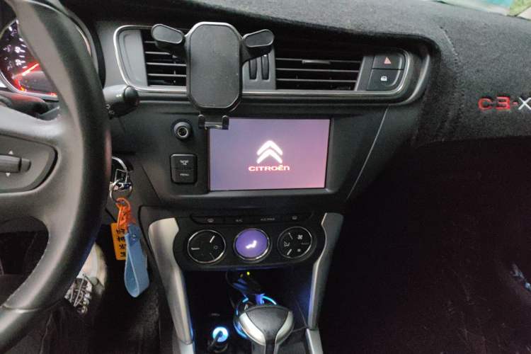 Used Citroen C3-XR 2015 1.6L Automatic Pioneer Model Audio And AC Panel