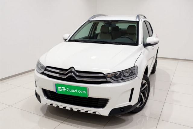 Citroen C3-XR 2015 1.6L Manual Pioneer Model usata