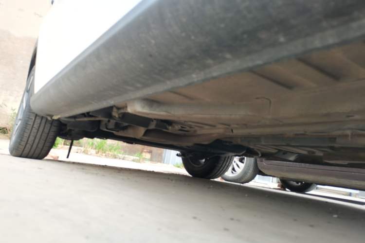 Used Citroen C3-XR 2015 1.6L Manual Pioneer Model Chassis Front Right