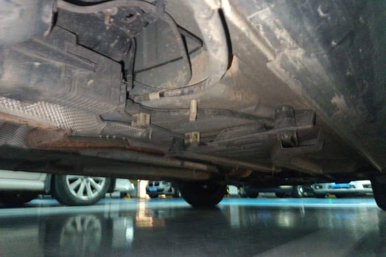 Used Citroen C3-XR 2015 1.6L Automatic Pioneer Model Chassis Rear Right