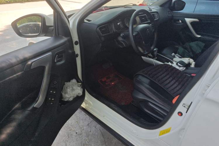 Used Citroen C3-XR 2015 1.6L Automatic Pioneer Model Driver Seat