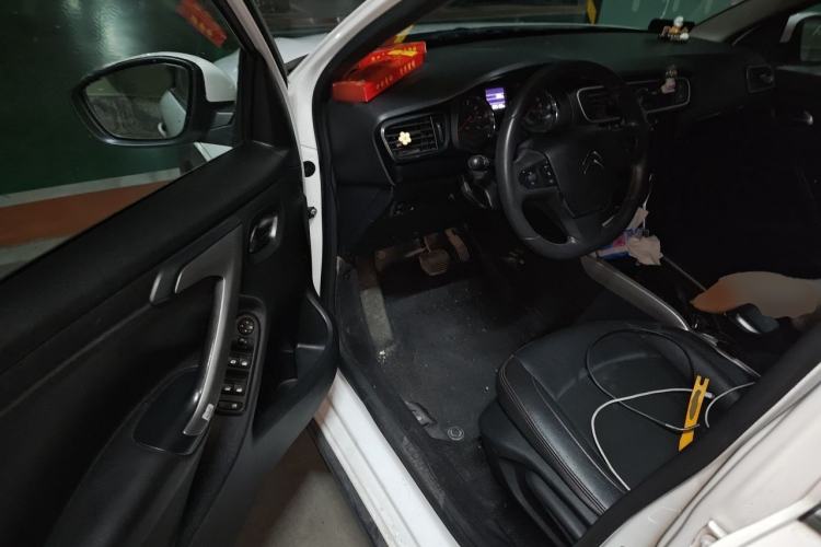 Used Citroen C3-XR 2015 1.6L Automatic Pioneer Model Driver Seat
