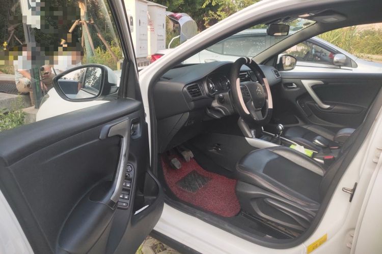 Used Citroen C3-XR 2015 1.6L Manual Pioneer Model Driver Seat