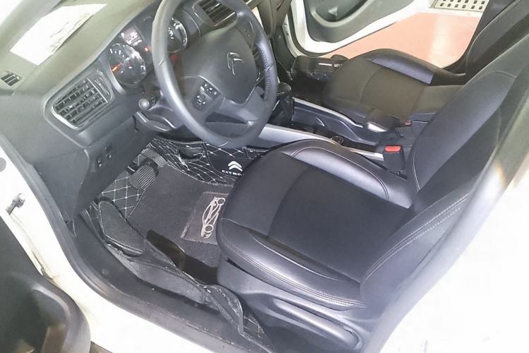 Used Citroen C3-XR 2015 1.6THP Automatic Pioneer Model Driver Seat