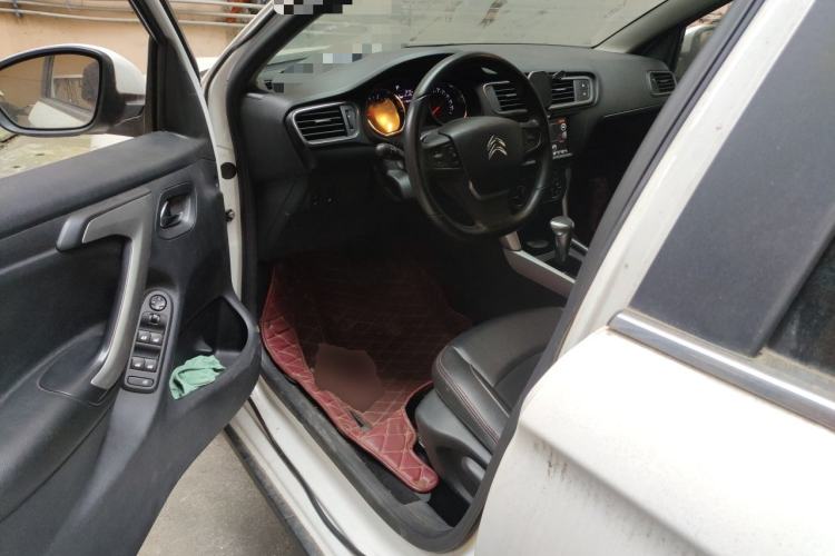 Used Citroen C3-XR 2015 1.6L Automatic Pioneer Model Driver Seat
