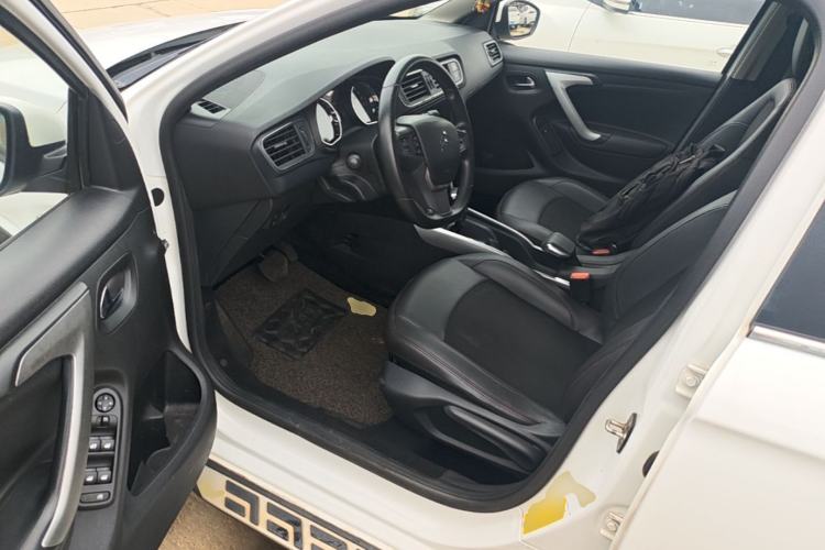 Used Citroen C3-XR 2015 1.6L Automatic Pioneer Model Driver Seat