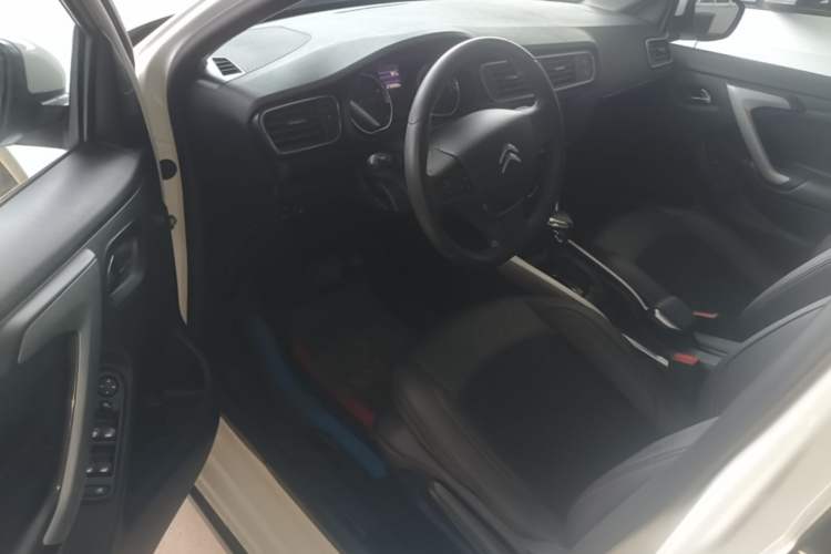 Used Citroen C3-XR 2015 1.6L Automatic Pioneer Model Driver Seat