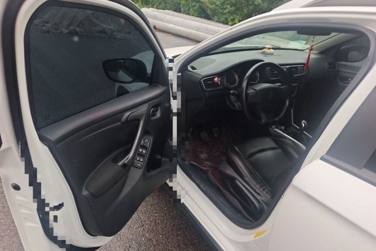 Used Citroen C3-XR 2015 1.6L Manual Fashion Edition Driver Seat