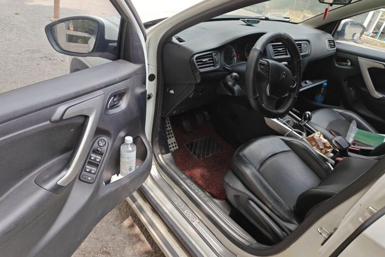 Used Citroen C3-XR 2015 1.6L Manual Pioneer Model Driver Seat