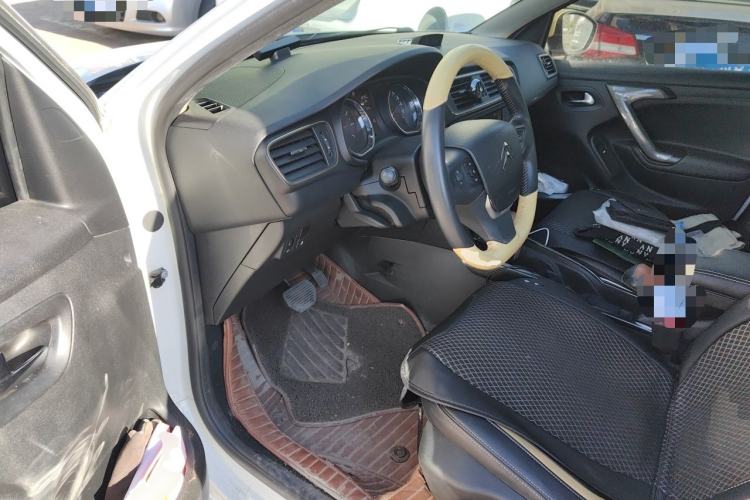 Used Citroen C3-XR 2015 1.6L Automatic Pioneer Model Driver Seat