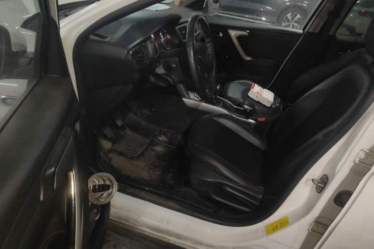 Used Citroen C3-XR 2015 1.6L Manual Pioneer Model Driver Seat