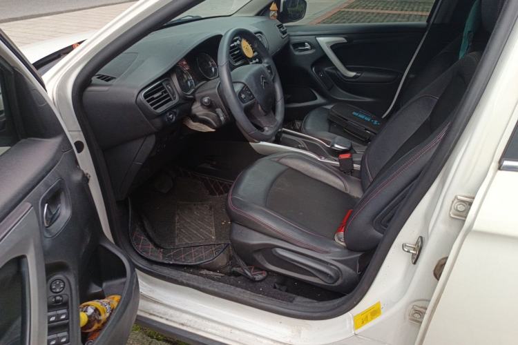 Used Citroen C3-XR 2015 1.6L Automatic Smart Version Driver Seat