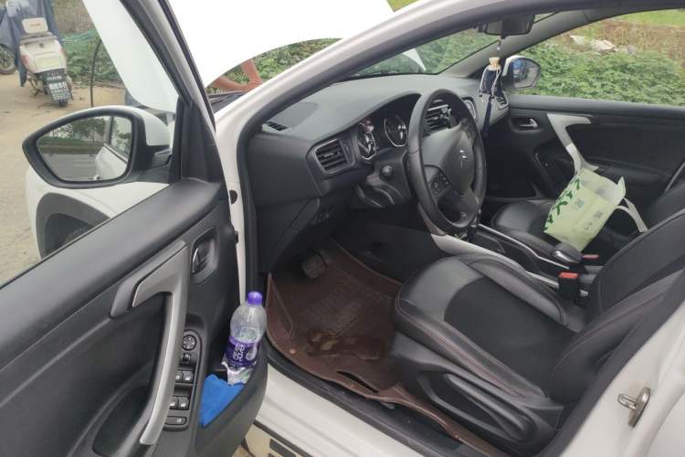 Used Citroen C3-XR 2015 1.6L Automatic Pioneer Model Driver Seat