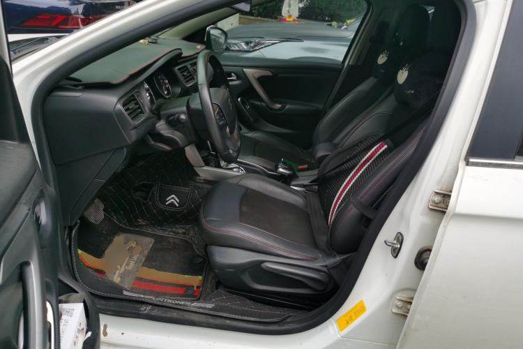 Used Citroen C3-XR 2015 1.6THP Automatic Pioneer Model Driver Seat