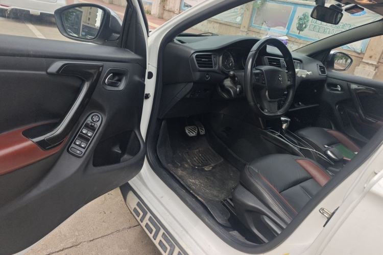 Used Citroen C3-XR 2015 1.6THP Automatic Flagship Model Driver Seat