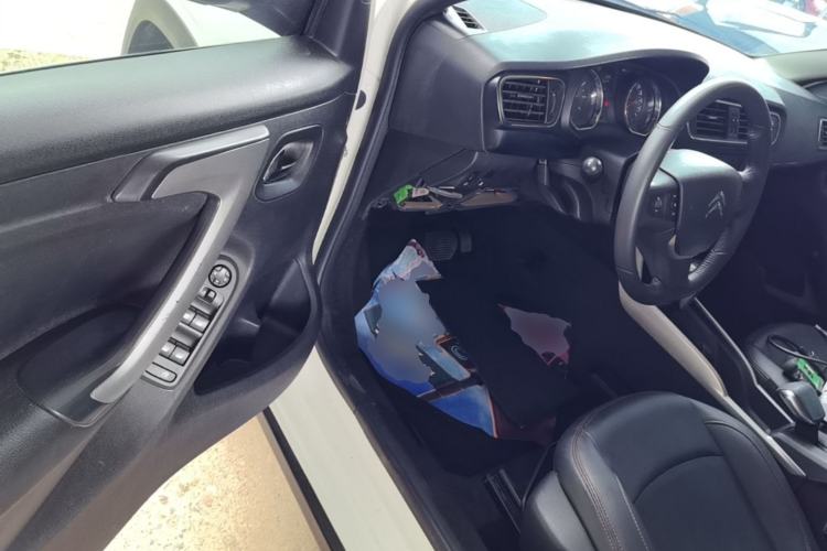 Used Citroen C3-XR 2015 1.6L Automatic Pioneer Model Driver Seat