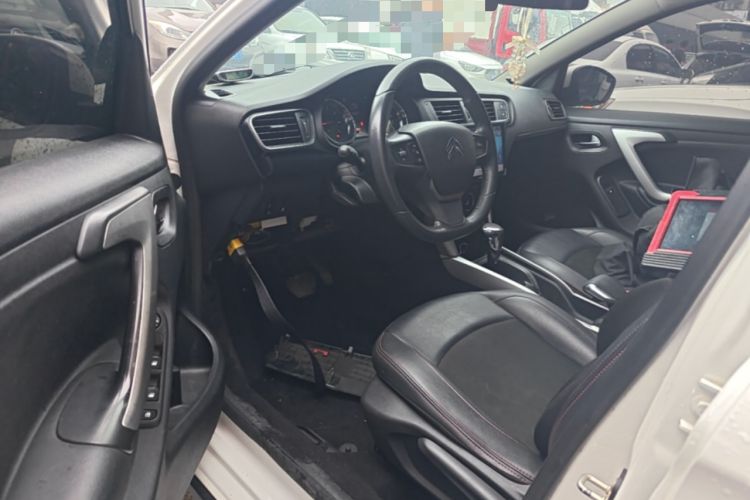 Used Citroen C3-XR 2015 1.6L Automatic Pioneer Model Driver Seat