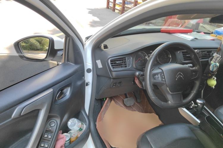 Used Citroen C3-XR 2015 1.6THP Automatic Pioneer Model Driver Seat