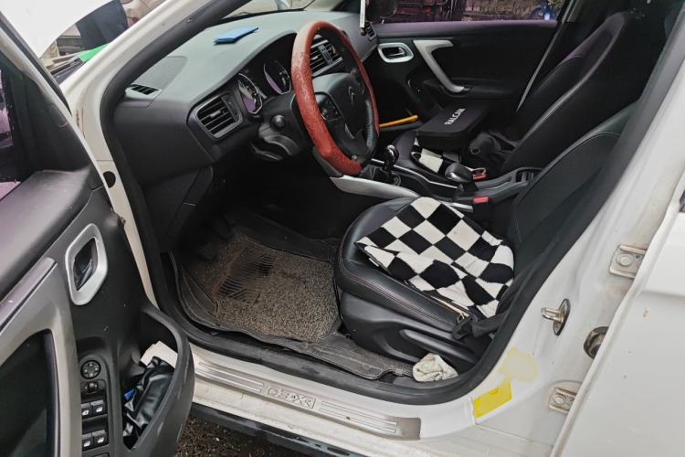 Used Citroen C3-XR 2015 1.6L Manual Pioneer Model Driver Seat