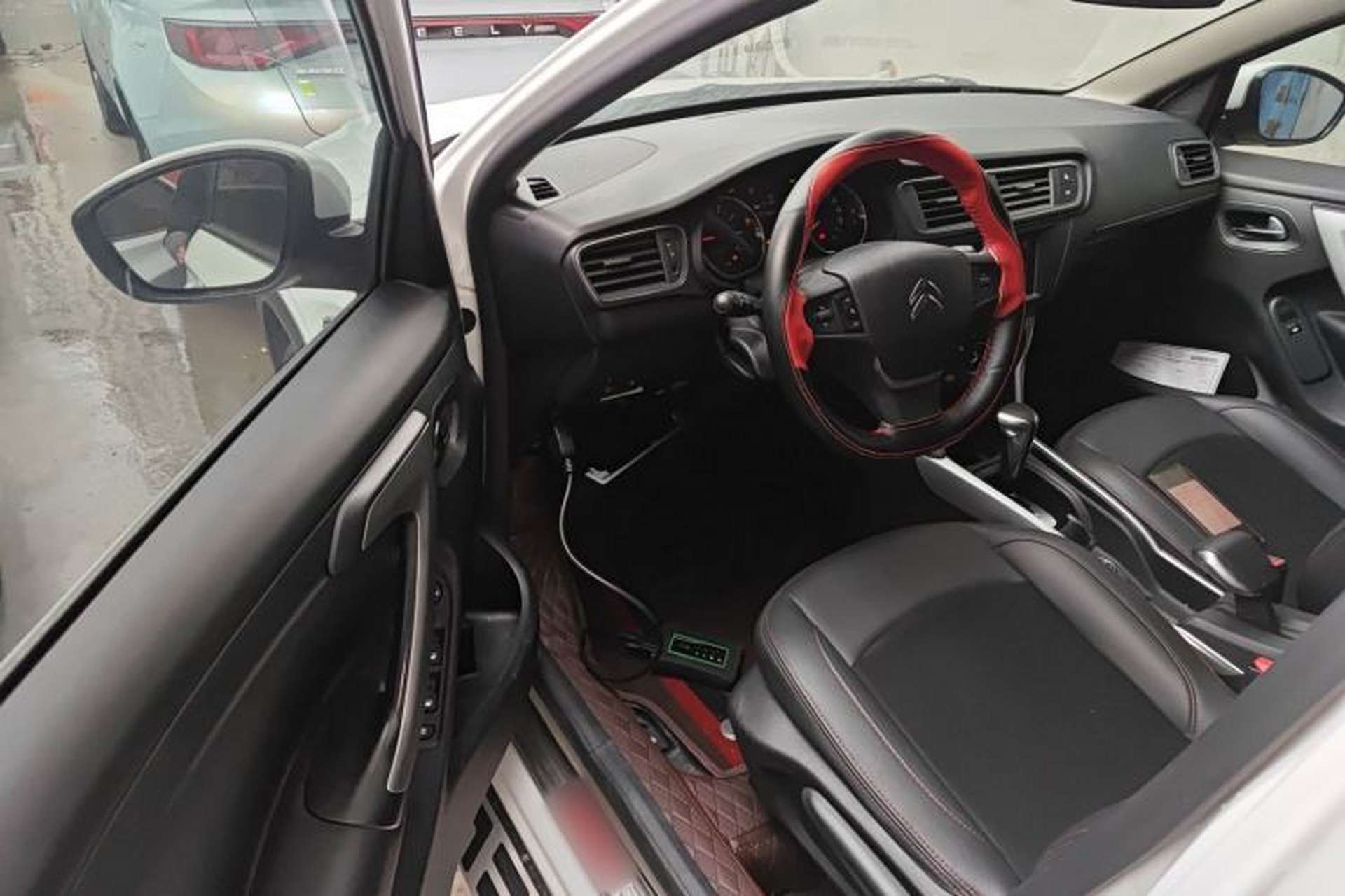 Used Citroen C3-XR 2015 1.6THP Automatic Pioneer Model Driver Seat