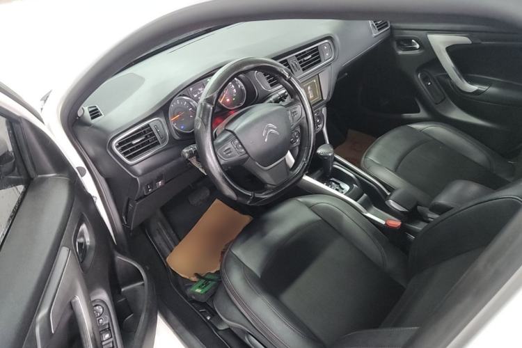 Used Citroen C3-XR 2015 1.6L Automatic Pioneer Model Driver Seat