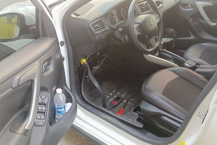 Used Citroen C3-XR 2015 1.6L Automatic Smart Version Driver Seat