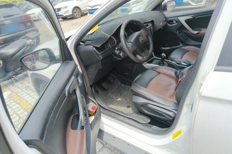 Used Citroen C3-XR 2015 1.6L Manual Fashion Edition Driver Seat